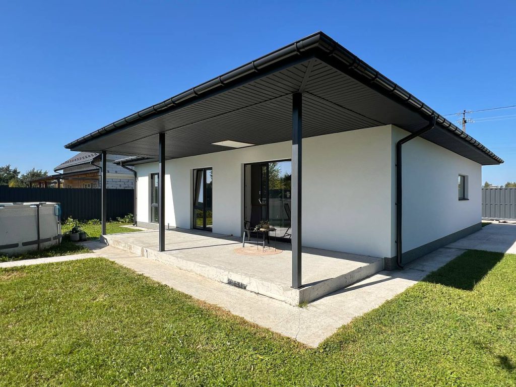 Будинок не продавався 2 роки через інших ріелторів. На ринку висіло до 10 дублів оголошень.